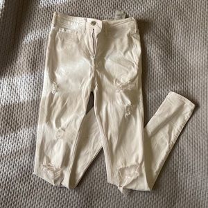 Hollister white ripped denim skinny pants size 3L